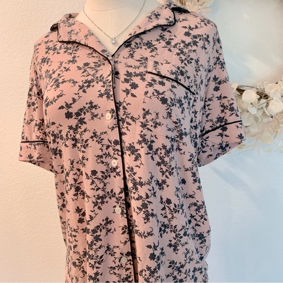 🌹 VS Victoria’s Secret Pink Black Modal Floral Print Pajama Short Set - Picture 2 of 12